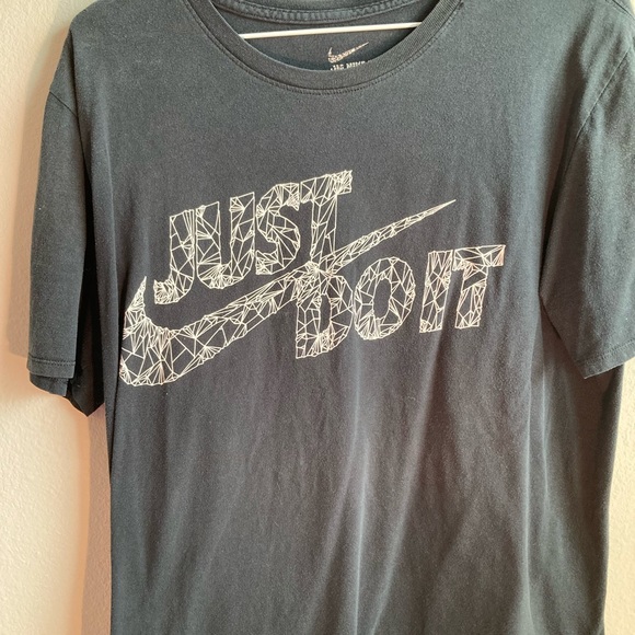 Nike Other - Nike Tee Shirt - Sz large